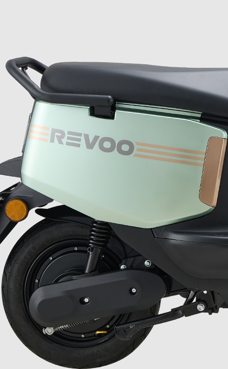 740mm
Low Saddle for Comfortable Control